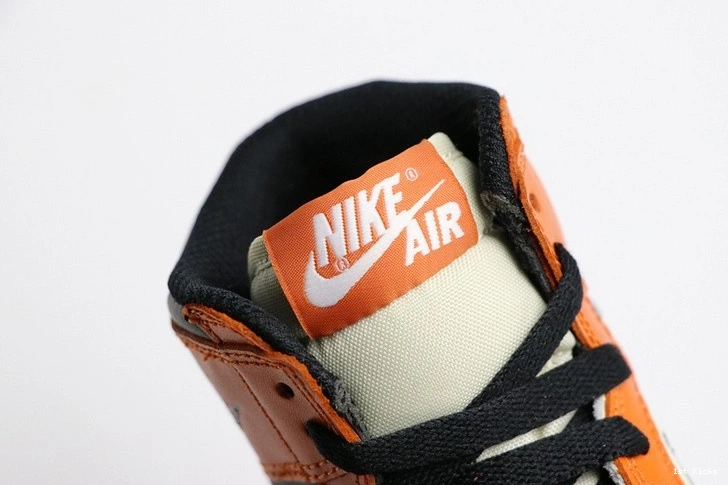 Jordan Backboard 575441-113 (GS) Reverse  1 Shattered  Retro 0429